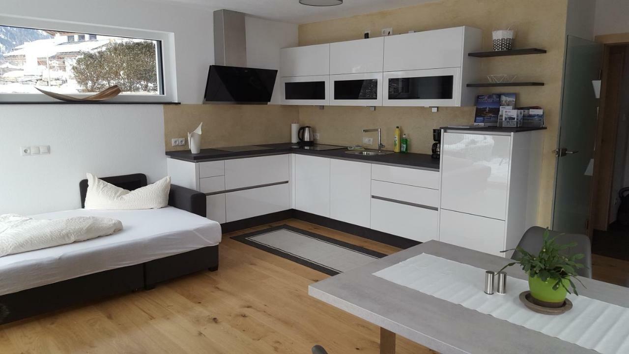 Alpenappartement Sonne Umhausen Eksteriør billede